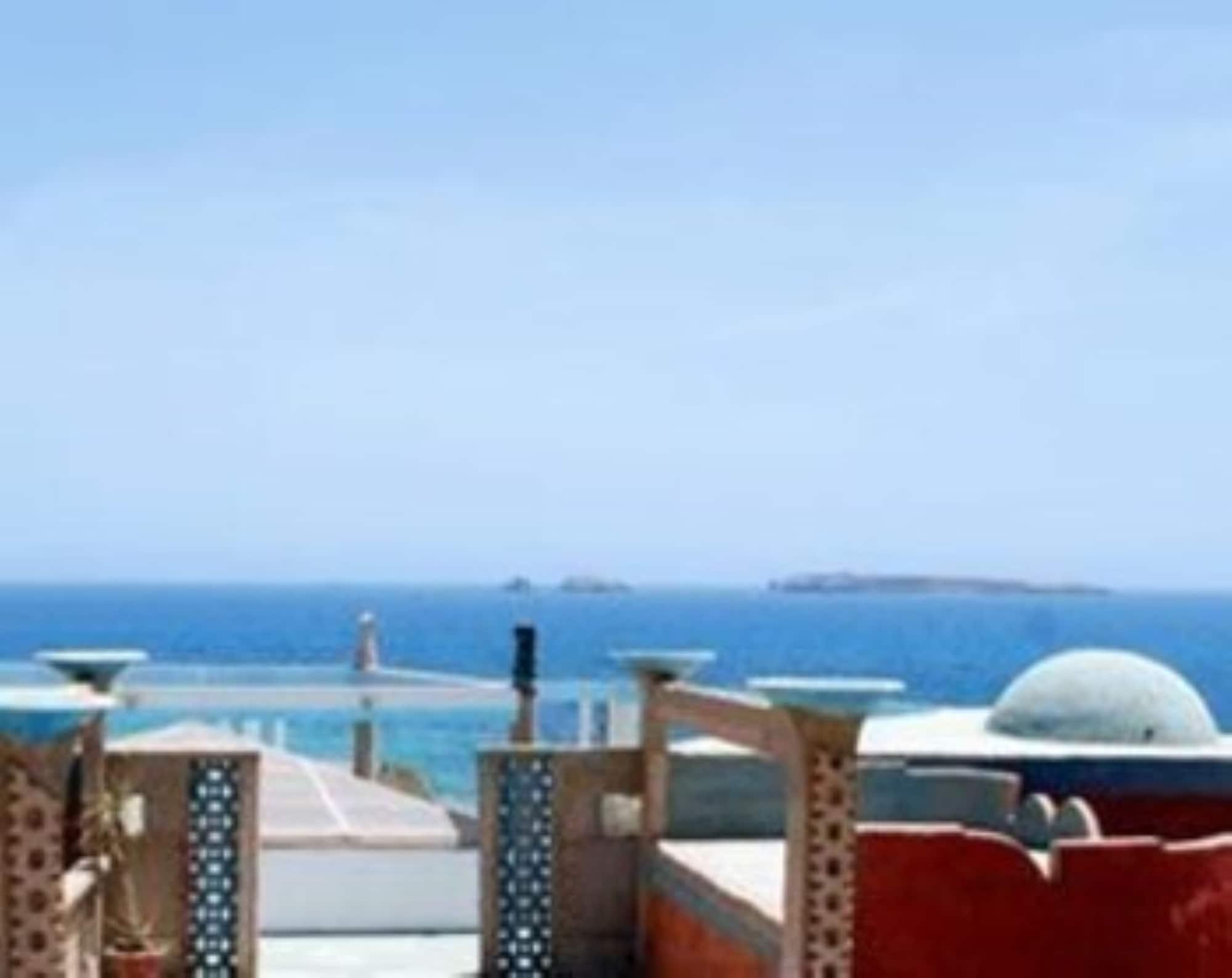 Hotel Sokhamon Дакар Екстериор снимка